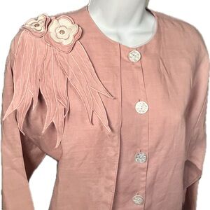 Vintage 1960s Linen Skirt Set with Flower Appliqué and Asymmetrical Hem